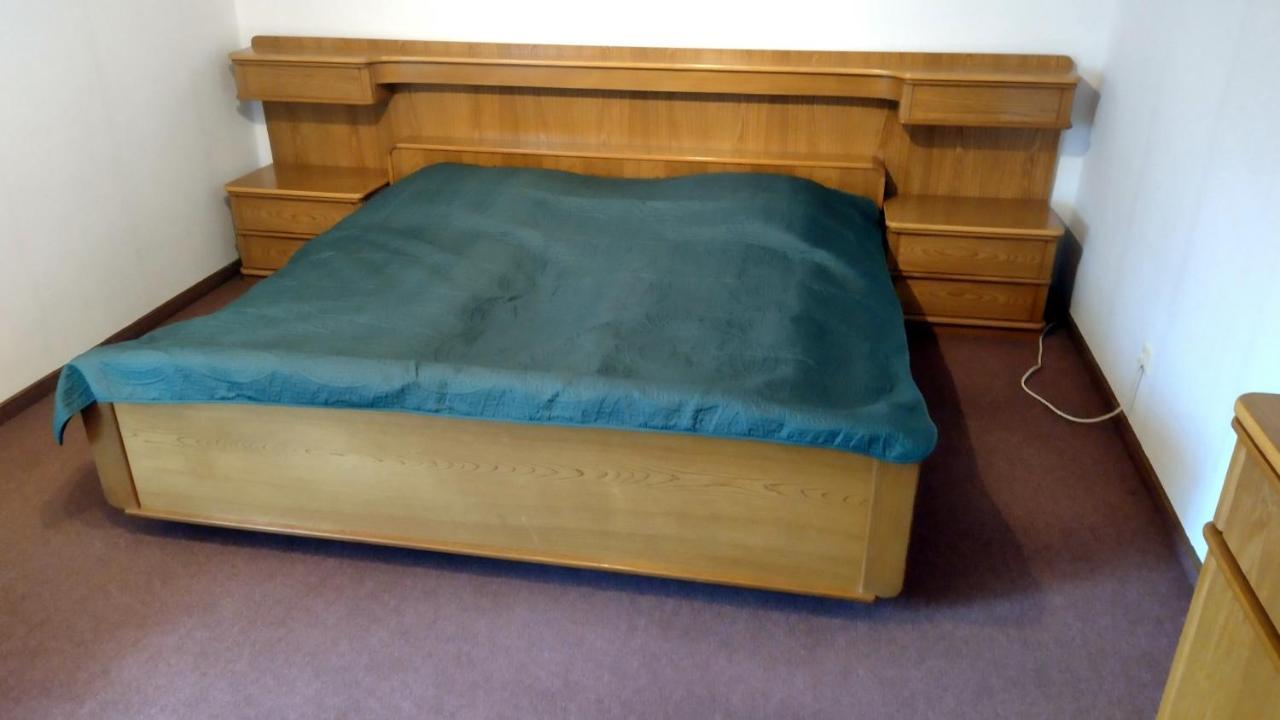 Ferienwohnung Villmar Bagian luar foto